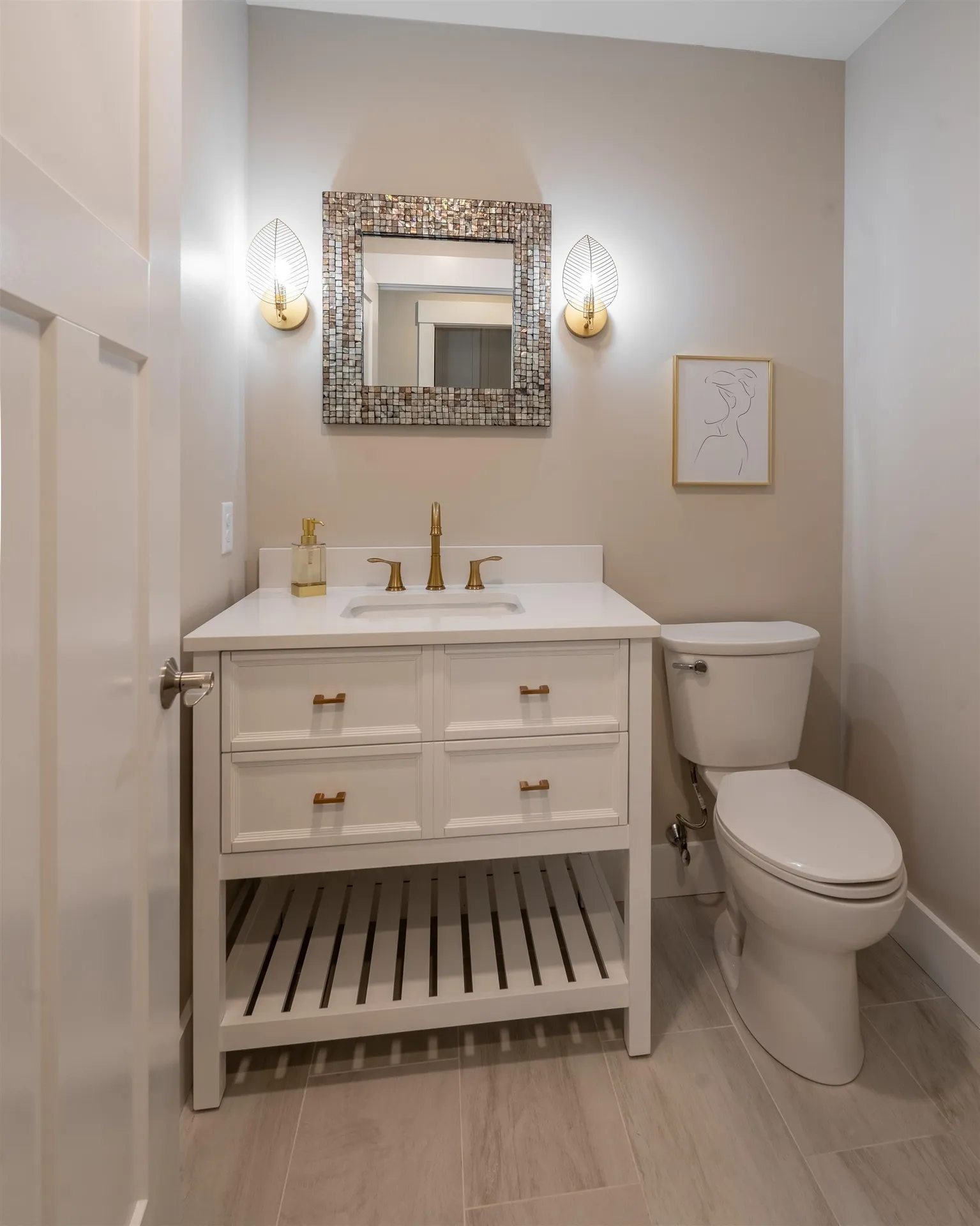 35 Hemlock Way Portsmouth NH 03801