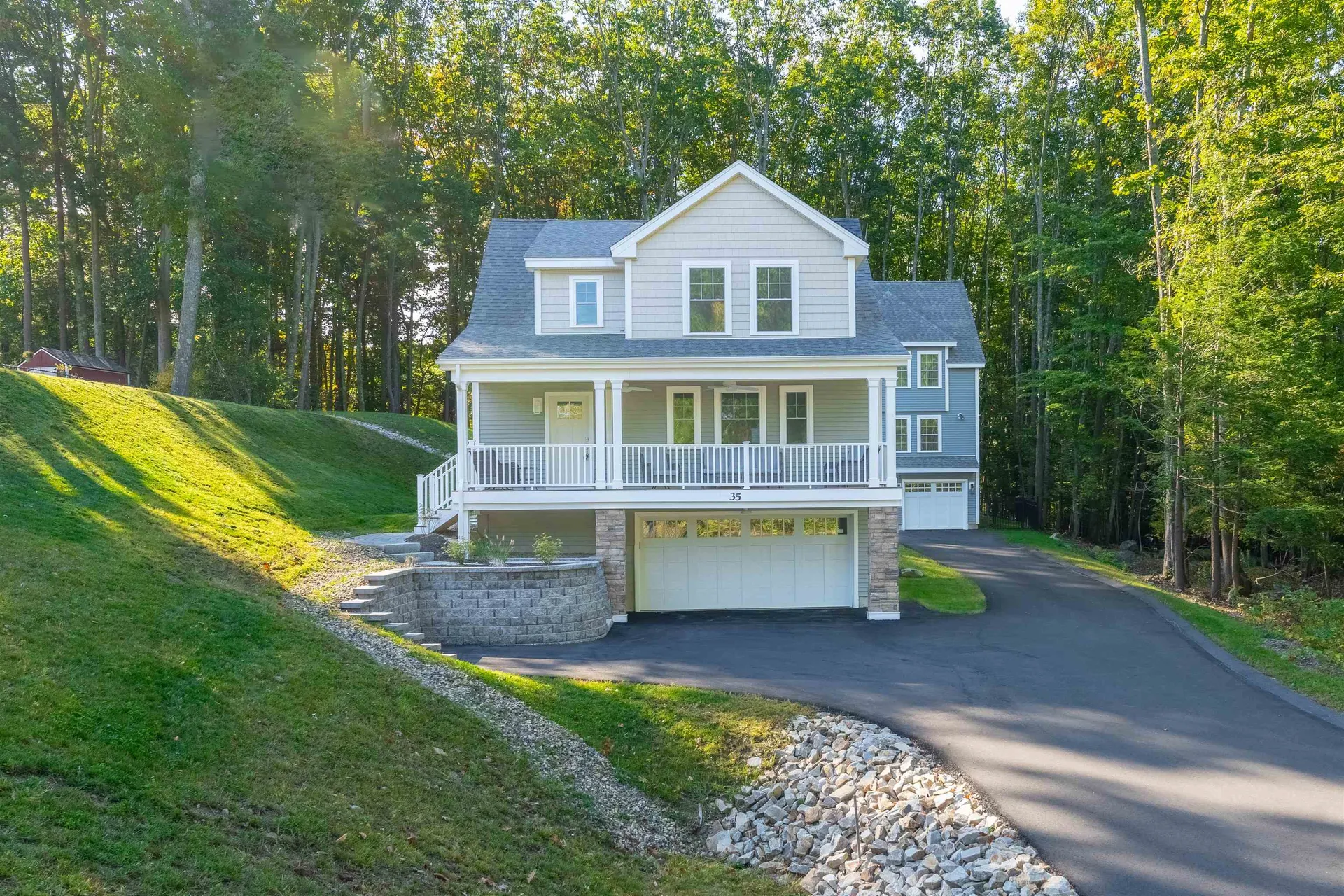 35 Hemlock Way Portsmouth NH 03801