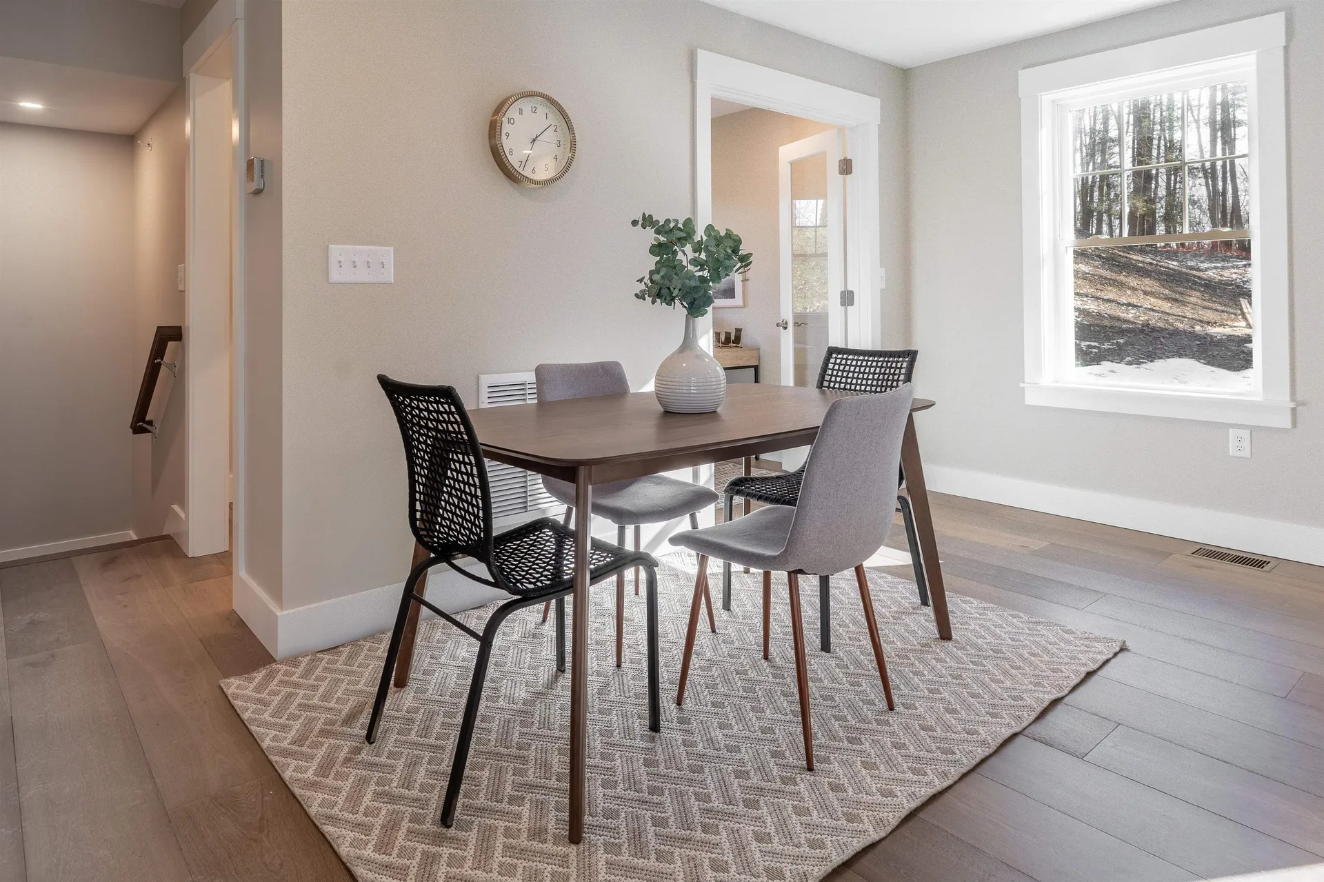 35 Hemlock Way Portsmouth NH 03801