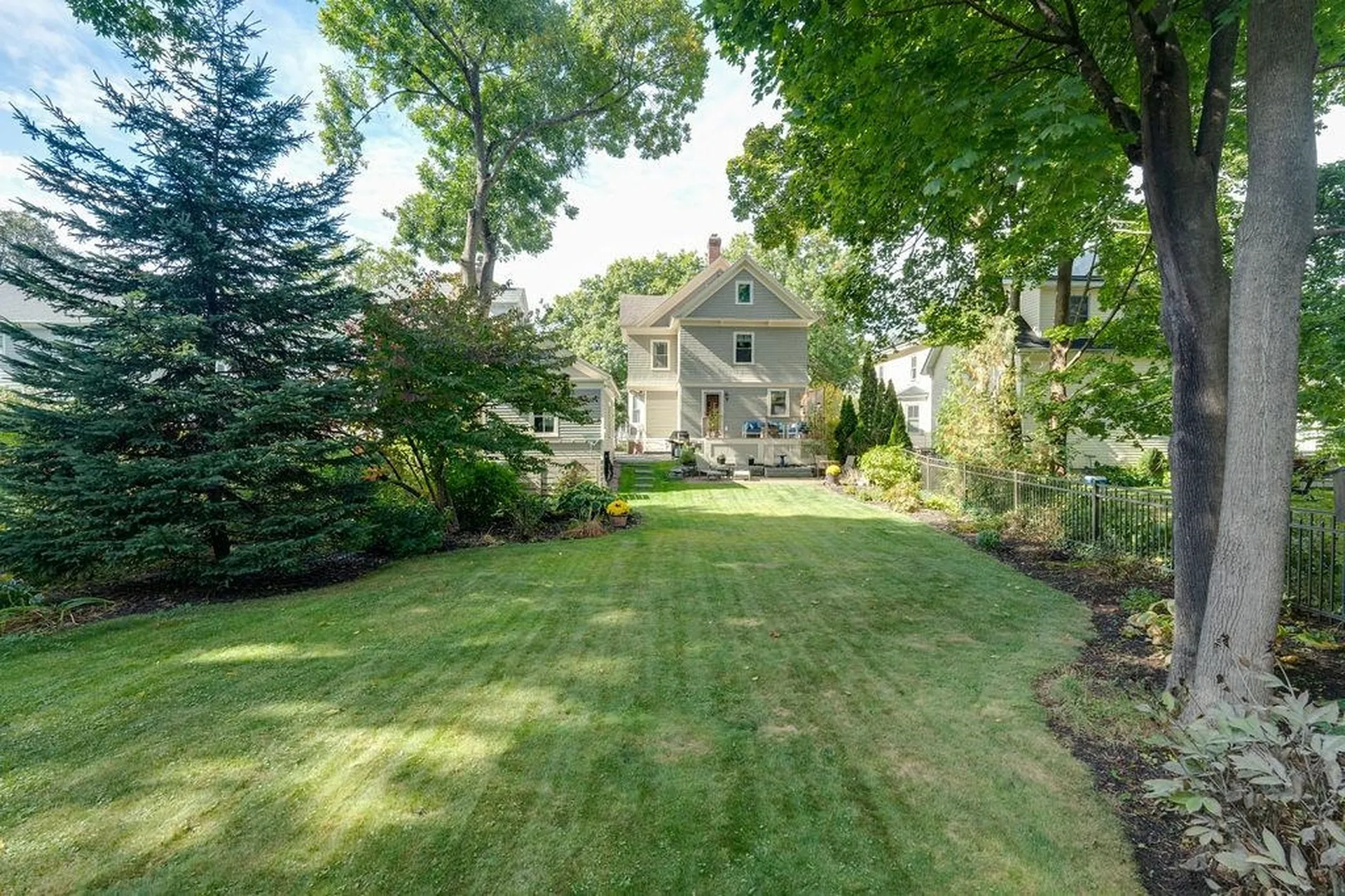 387 Richards Avenue Portsmouth NH 03801