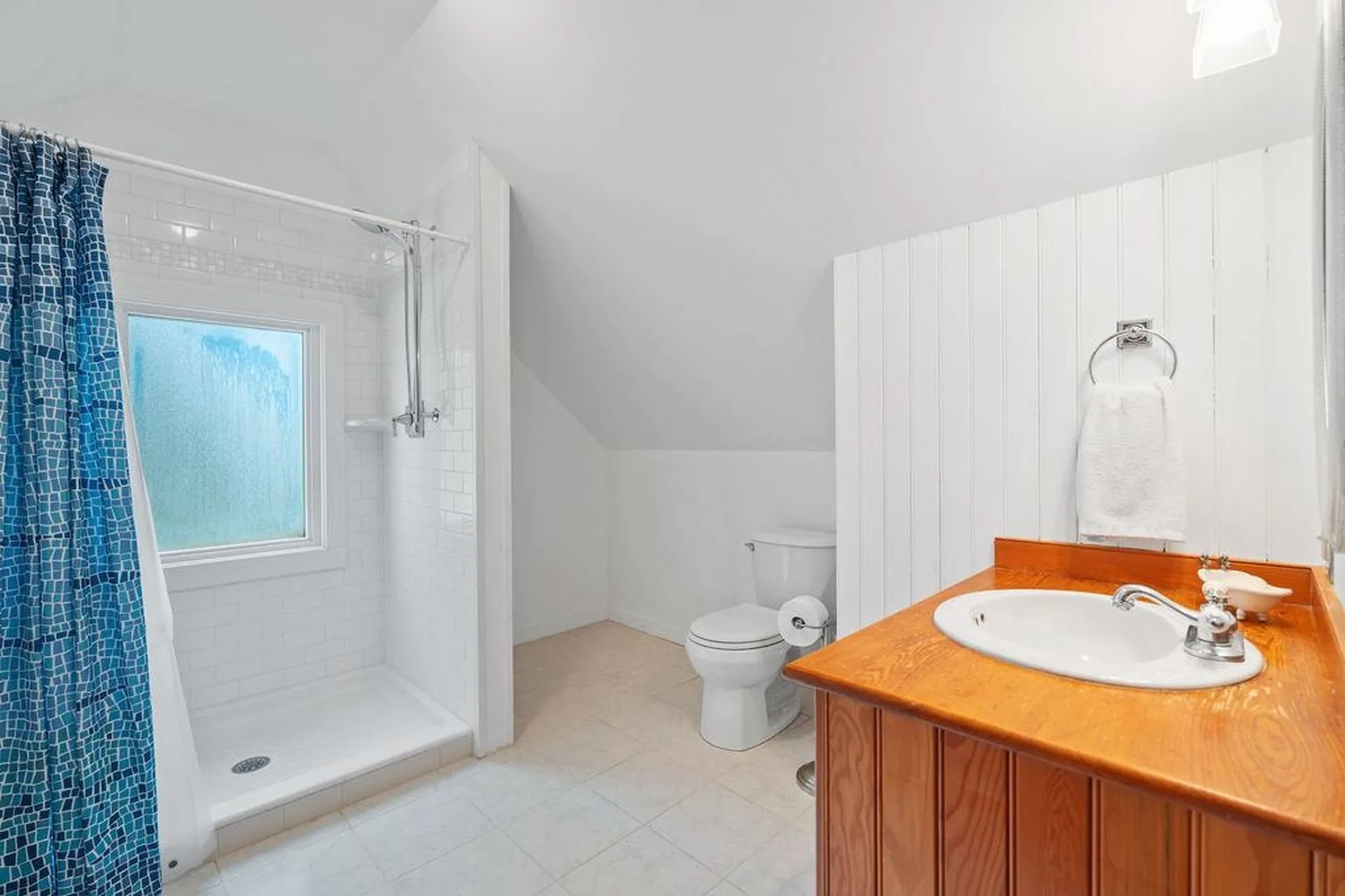 387 Richards Avenue Portsmouth NH 03801