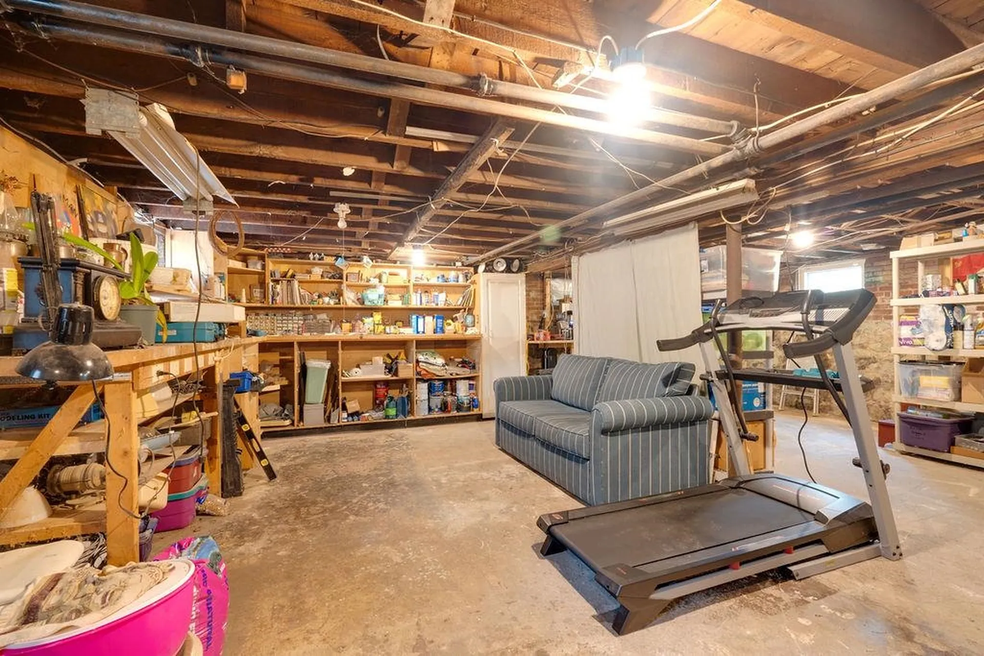 387 Richards Avenue Portsmouth NH 03801