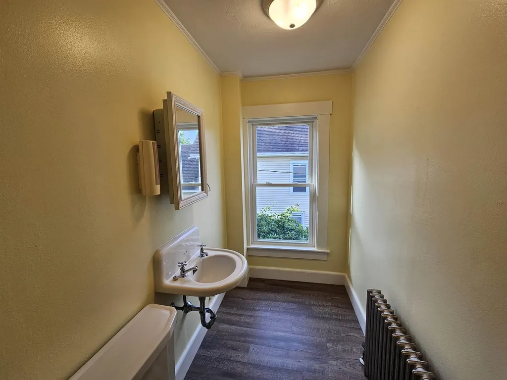 57 Park Street Northfield NH 03276