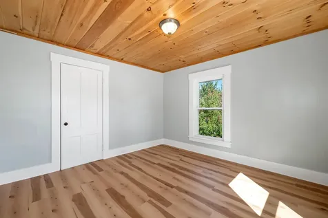 57 Park Street Northfield NH 03276