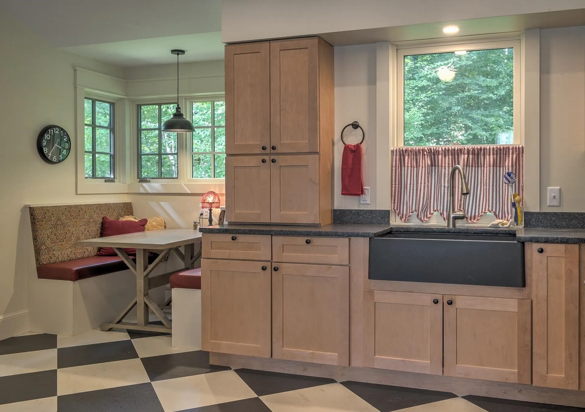 662 Hurricane Road Keene NH 03431
