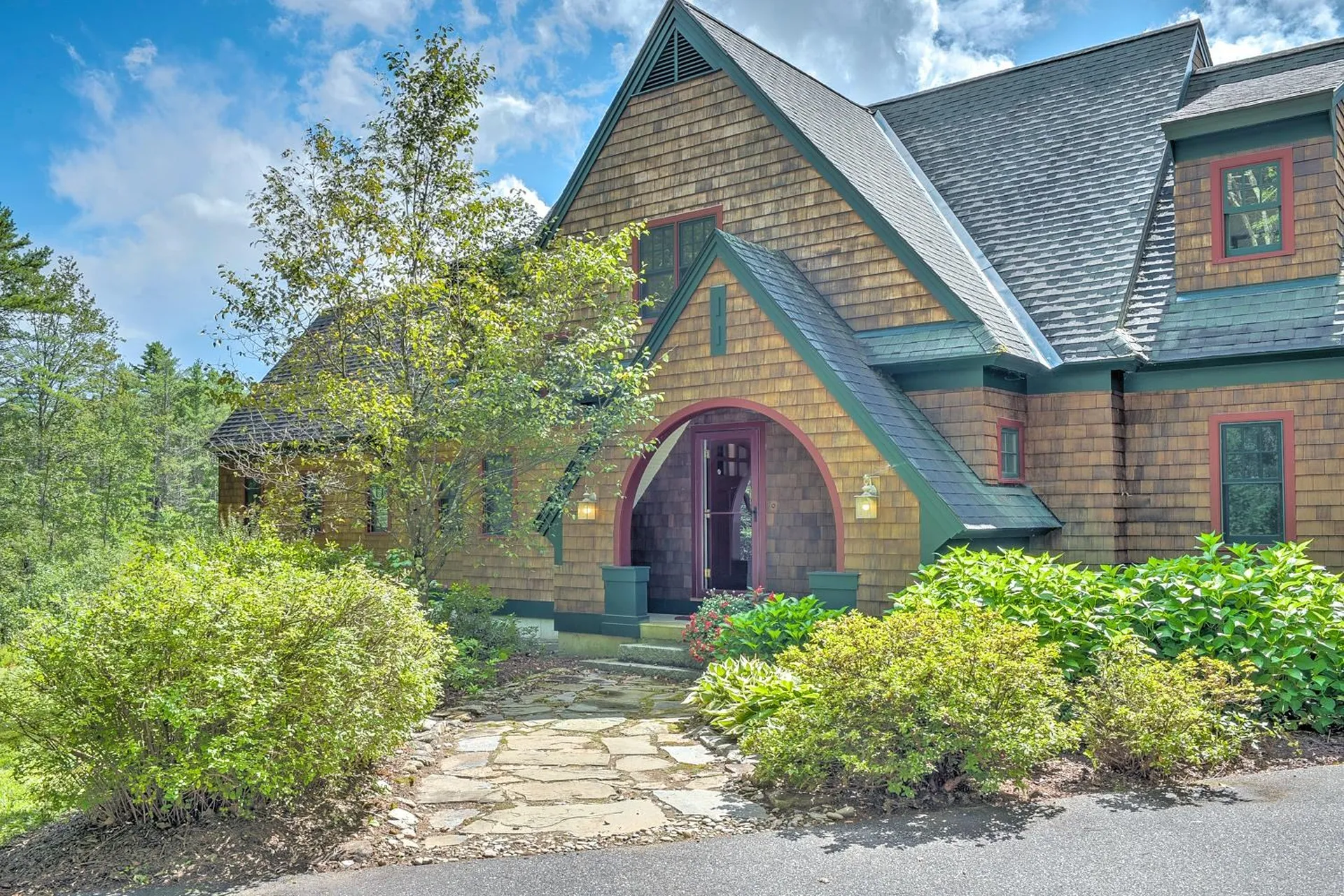 662 Hurricane Road Keene NH 03431
