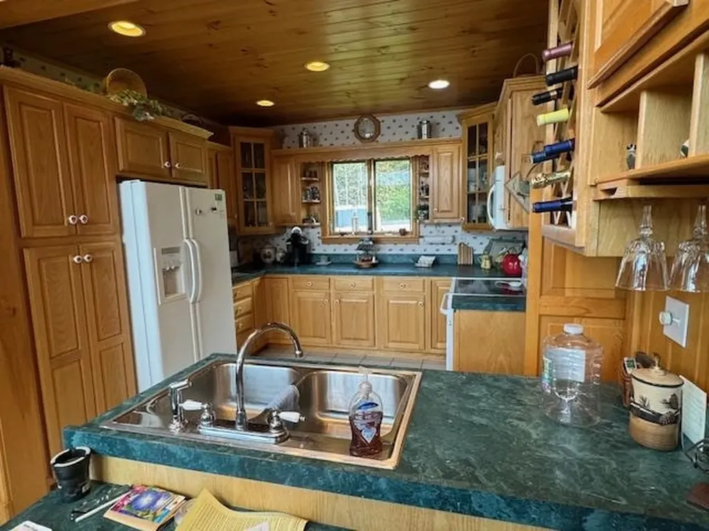 449 North Pond Road Walden VT 05873