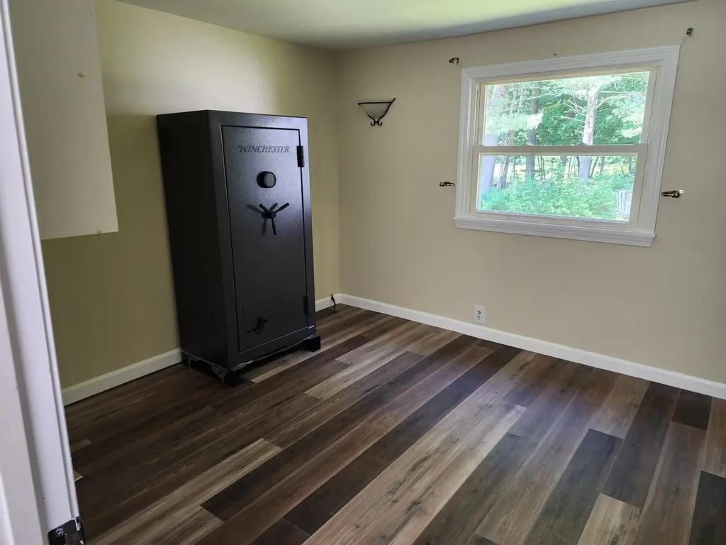 28 Cherry Street Belmont NH 03220