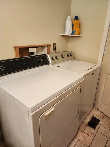 28 Cherry Street Belmont NH 03220