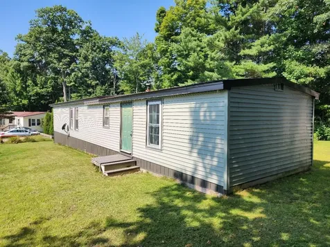 28 Cherry Street Belmont NH 03220