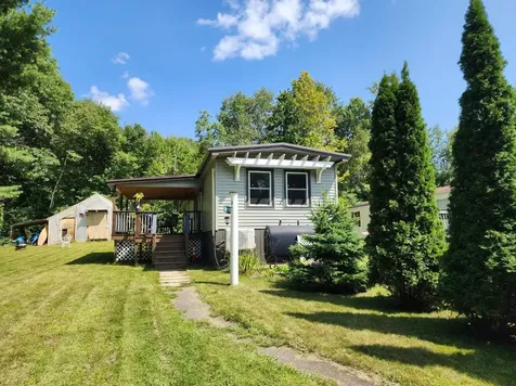 28 Cherry Street Belmont NH 03220