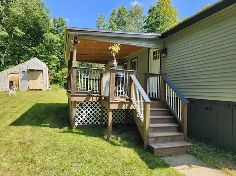 28 Cherry Street Belmont NH 03220