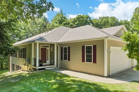 54 Magnolia Lane Newmarket NH 03857