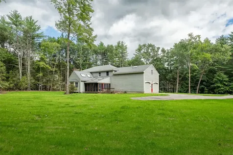 6 Northrup Drive Brentwood NH 03833
