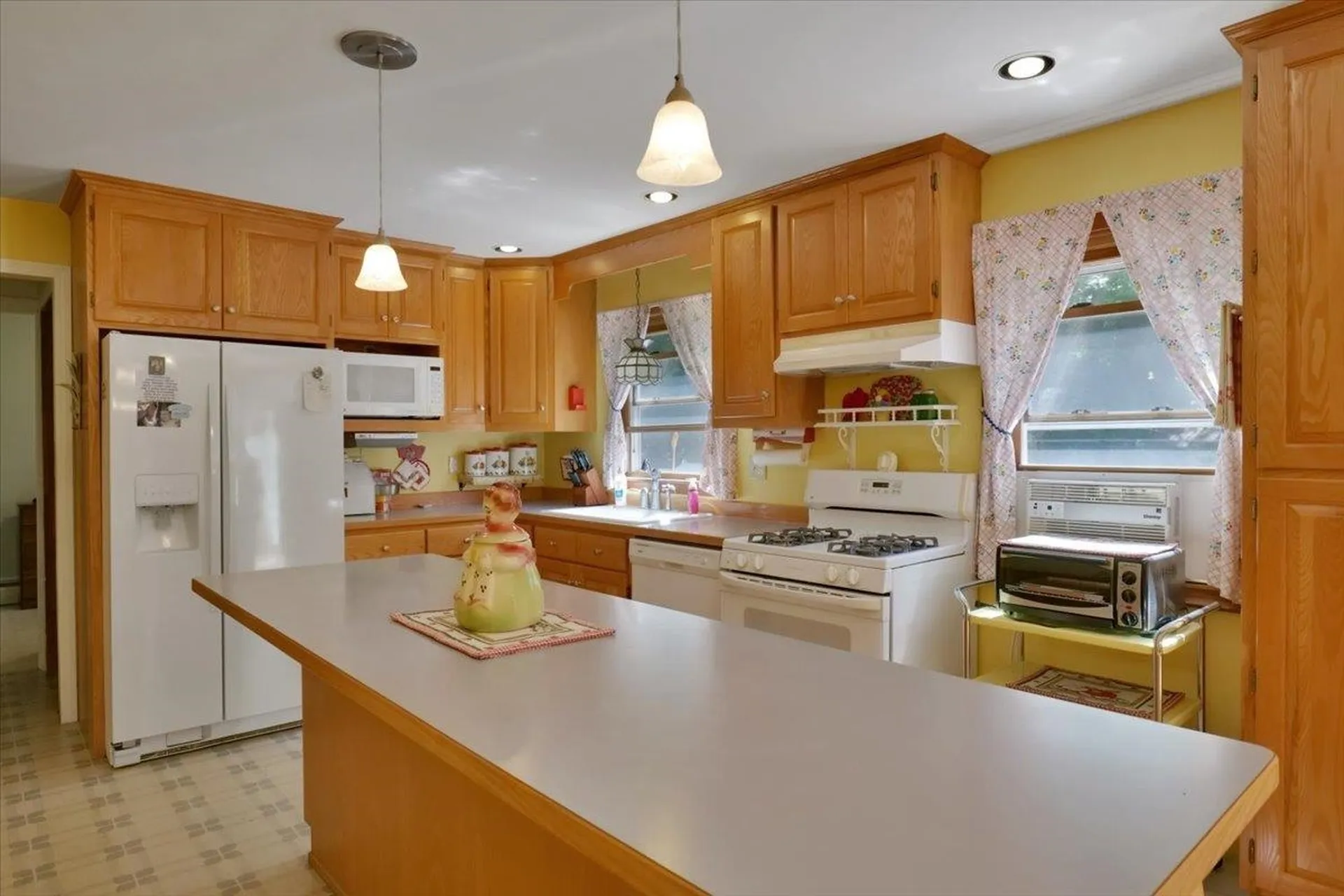 969 Clay Point Road Colchester VT 05446