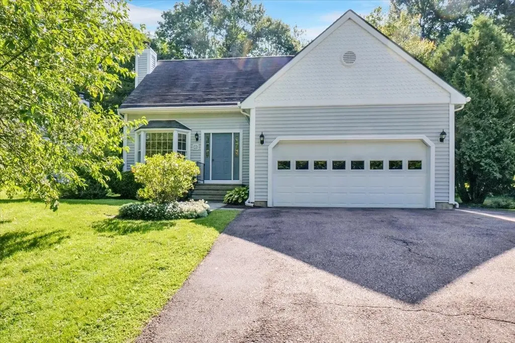14 Chestnut Lane Essex Junction VT 05452