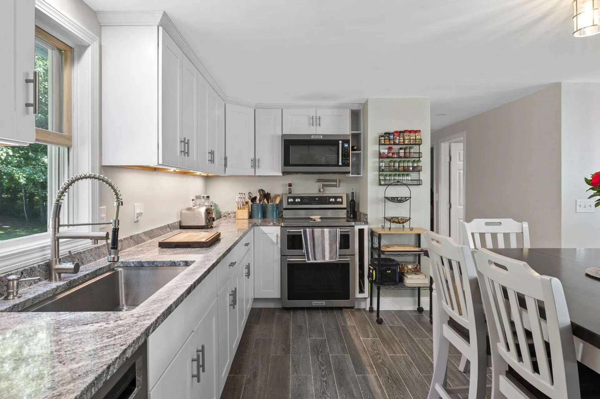 20 Quaker Street Newton NH 03858