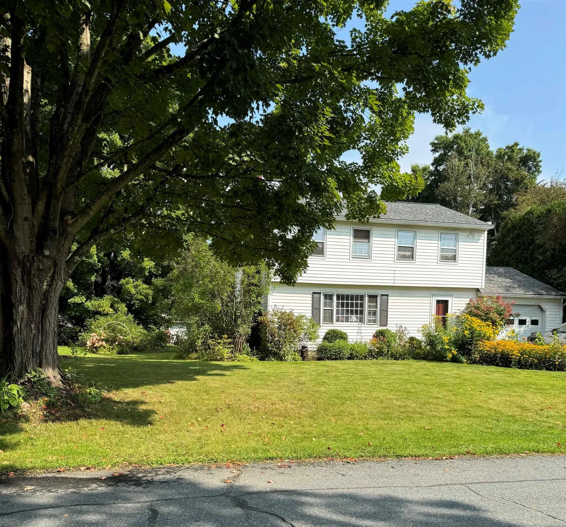 4 Woodmore Drive Hanover NH 03755
