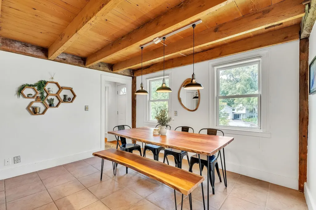 87 Grey Ledge Road Middlebury VT 05753