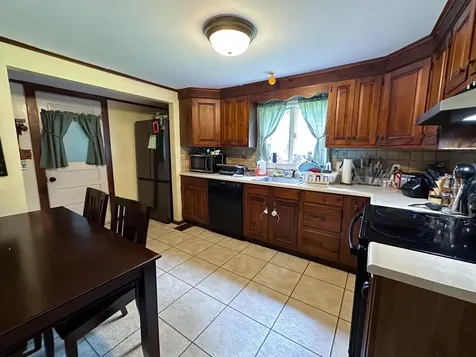 4 Camden Avenue Claremont NH 03743