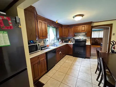 4 Camden Avenue Claremont NH 03743