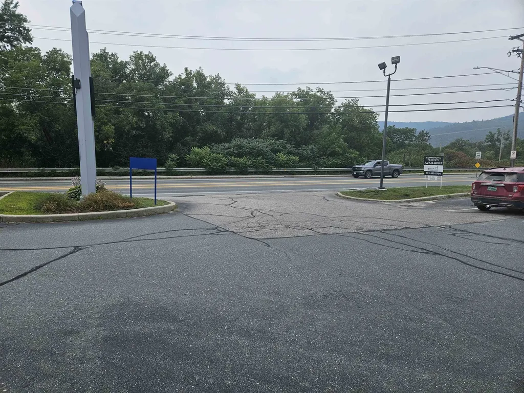 136 Meadow Street Littleton NH 03561