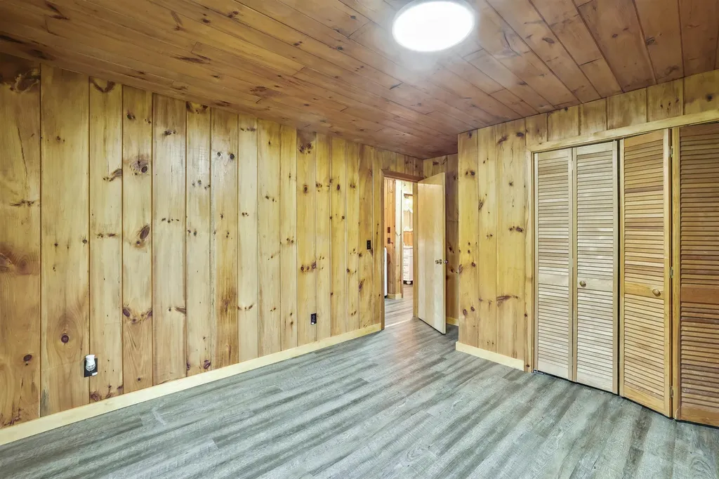 537 North Jay Road Jay VT 05859