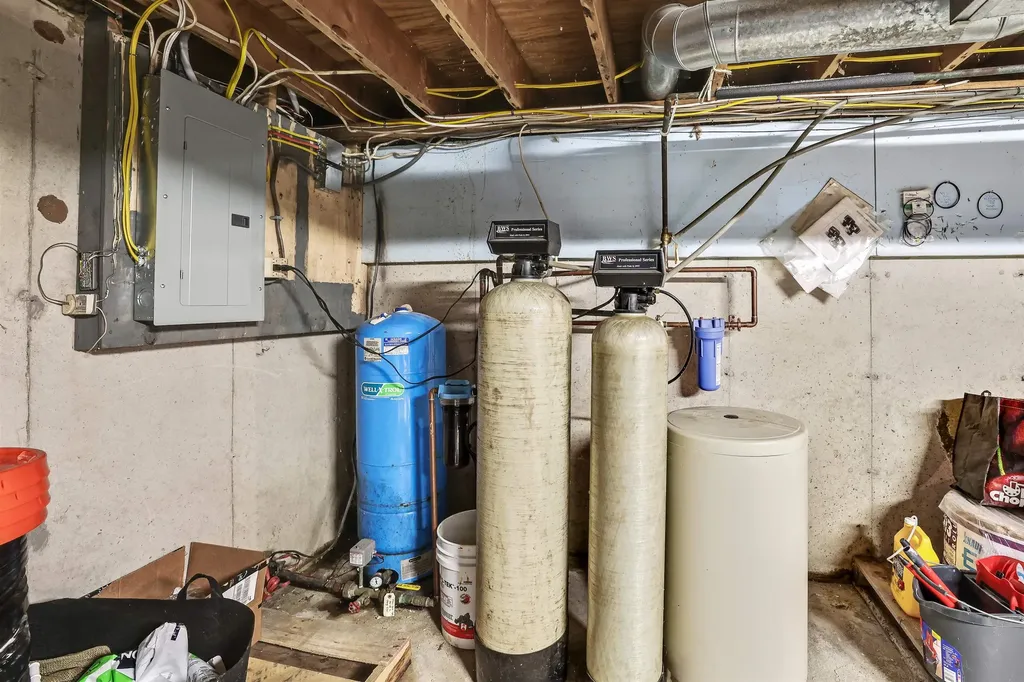 537 North Jay Road Jay VT 05859