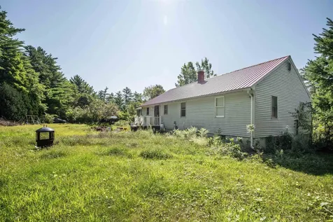22 Leisure Drive Ossipee NH 03864