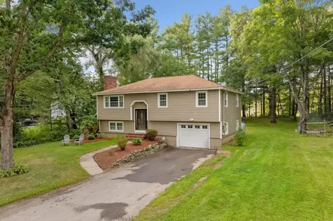 11 Glance Road Windham NH 03087