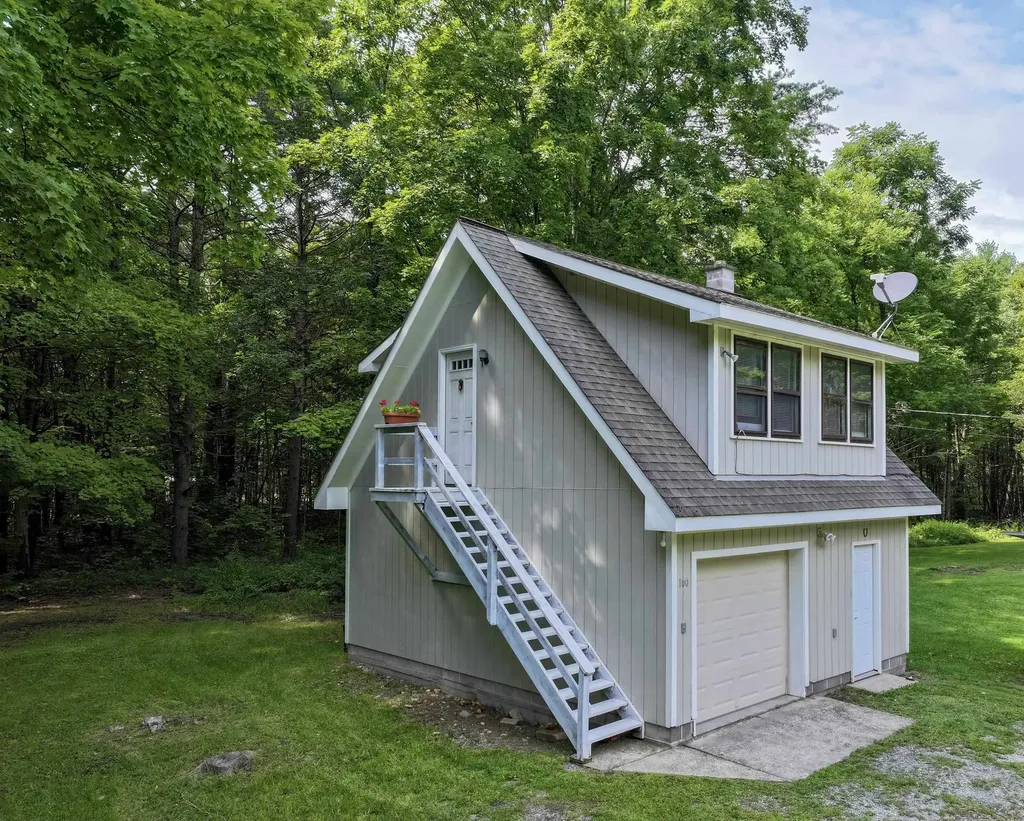 98 Stevens Orchard Road Orwell VT 05760