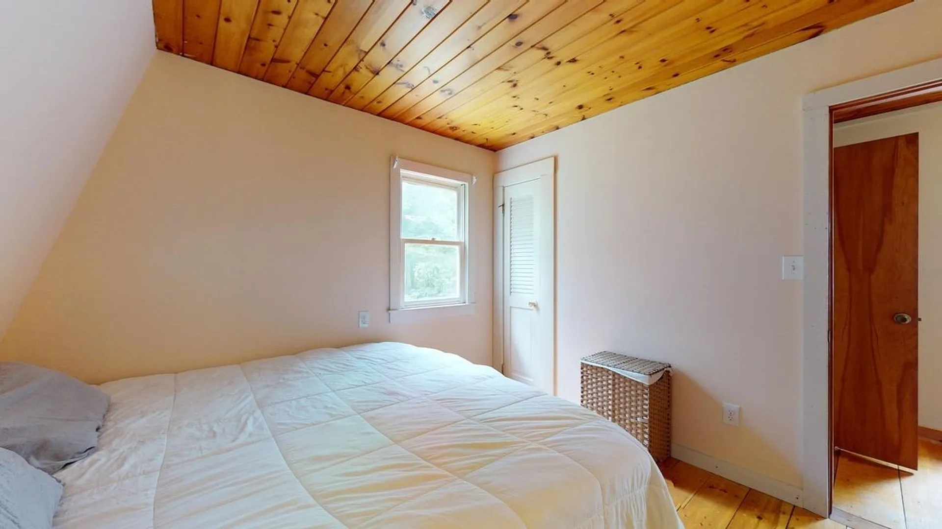 98 Stevens Orchard Road Orwell VT 05760
