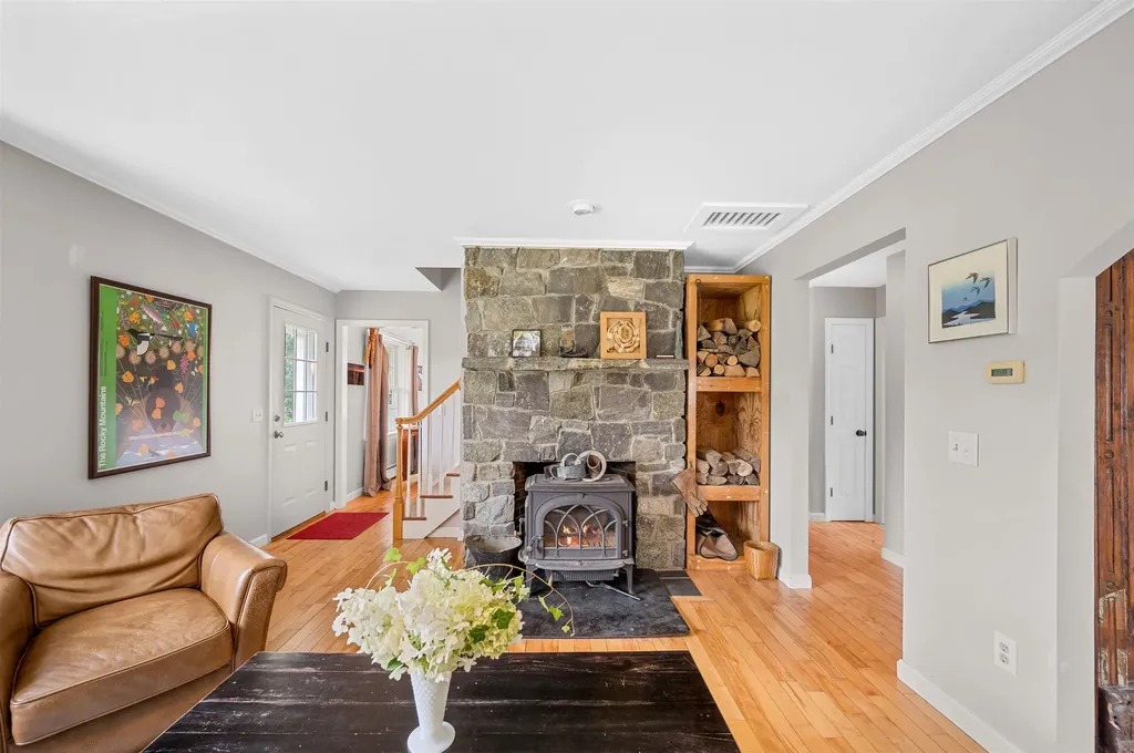 64 Back Pasture Lane Waterbury VT 05677