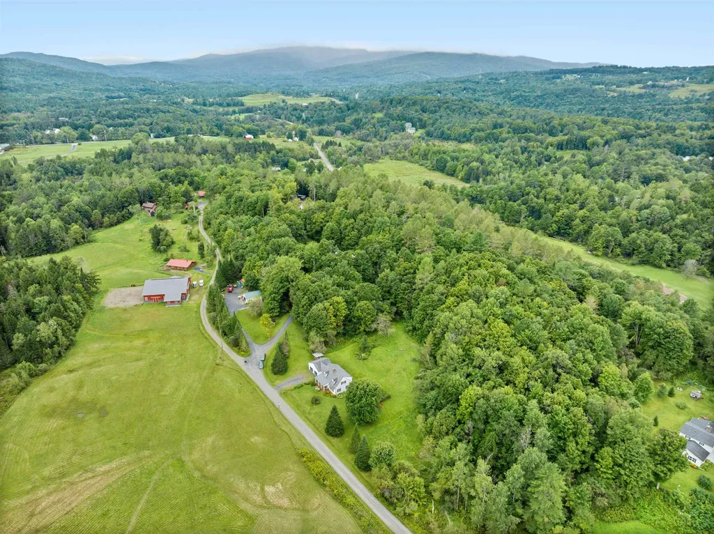 64 Back Pasture Lane Waterbury VT 05677