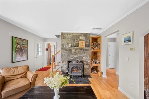 64 Back Pasture Lane Waterbury VT 05677