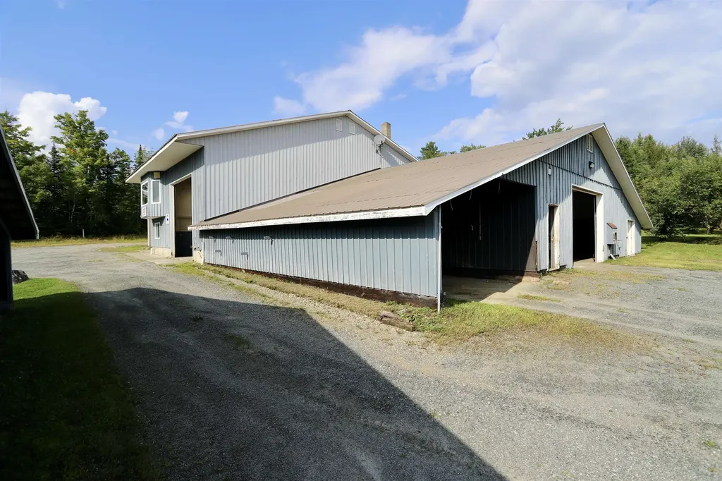 1778 Vt Route 105 Newport Town VT 05857