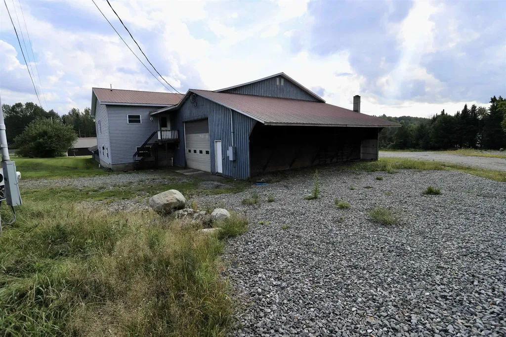 1778 Vt Route 105 Newport Town VT 05857