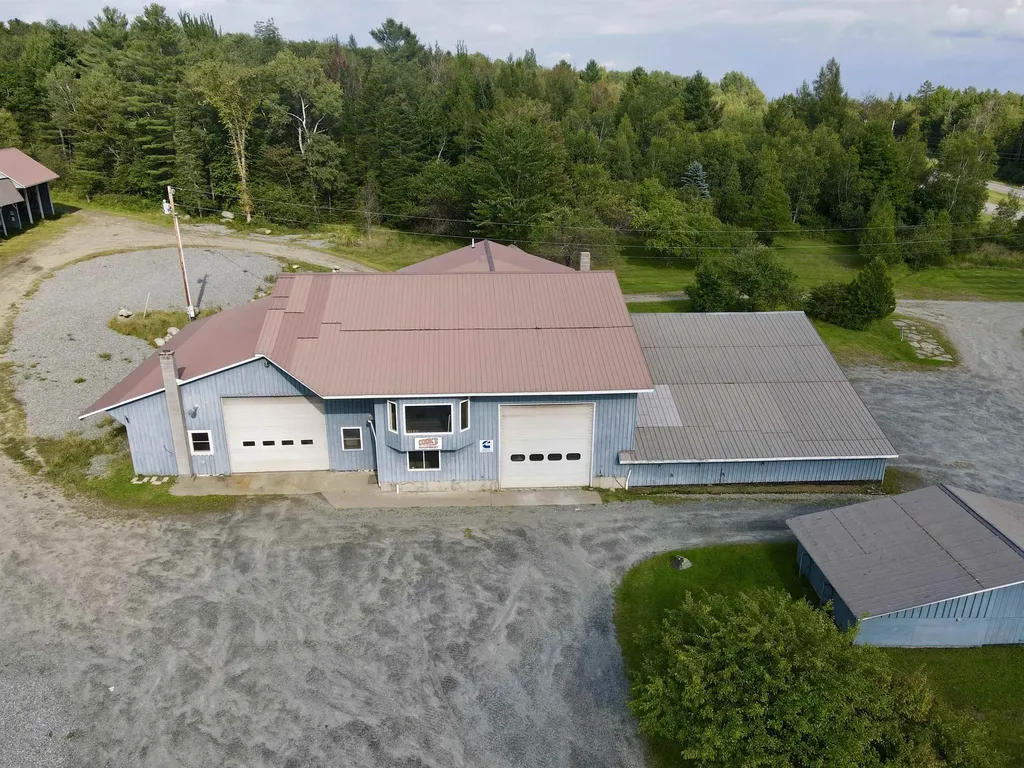 1778 Vt Route 105 Newport Town VT 05857