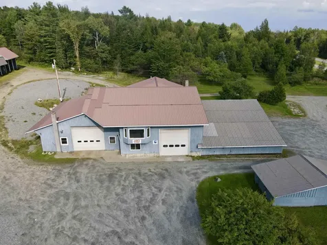 1778 Vt Route 105 Newport Town VT 05857