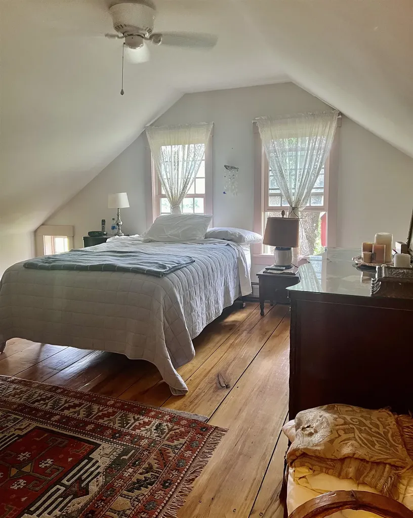 90 Monarch Hill Tunbridge VT 05077