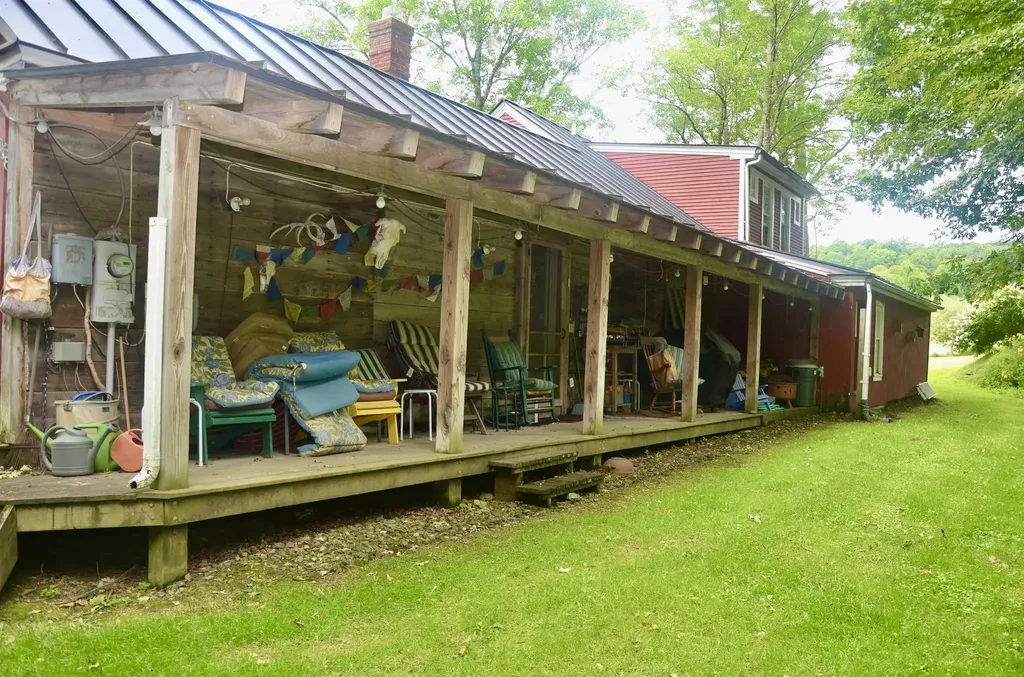 90 Monarch Hill Tunbridge VT 05077