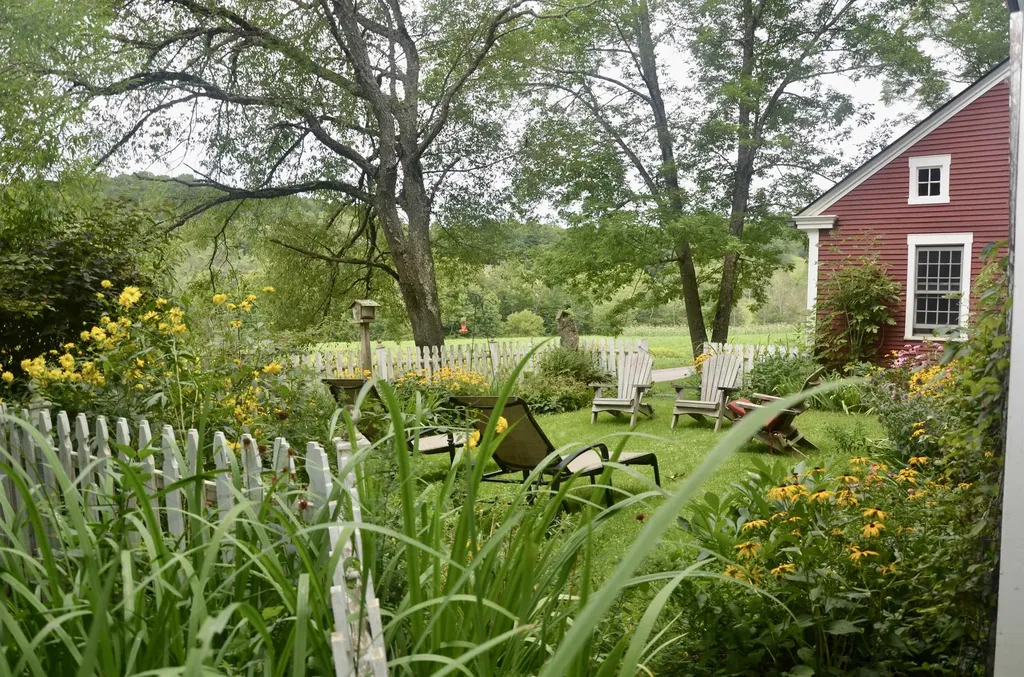 90 Monarch Hill Tunbridge VT 05077