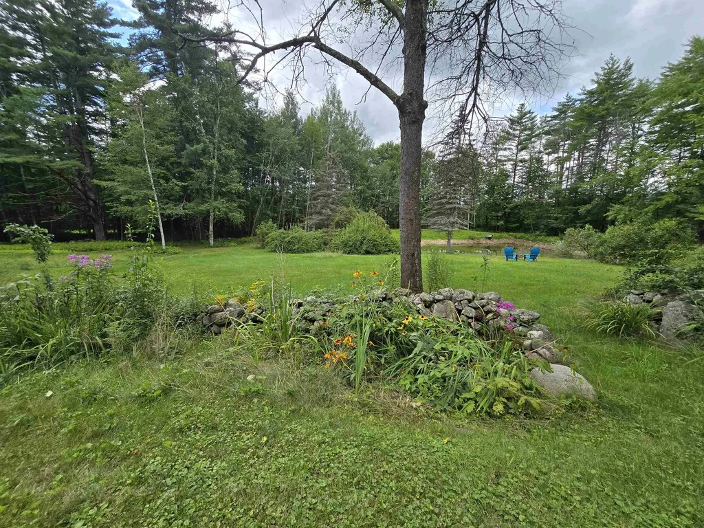 101 Range Road Alton NH 03809