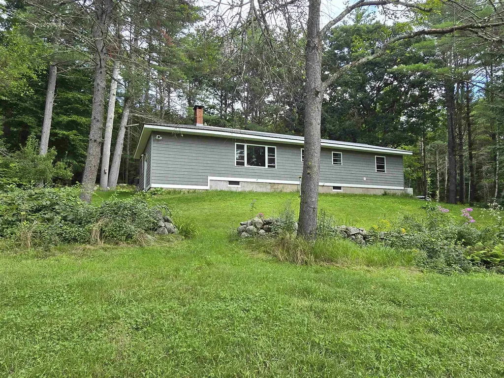 101 Range Road Alton NH 03809