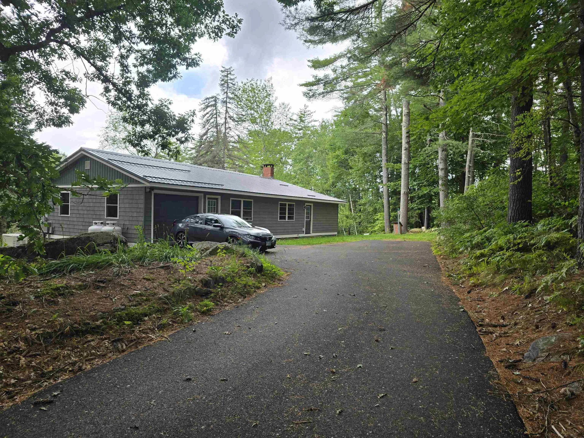 101 Range Road Alton NH 03809