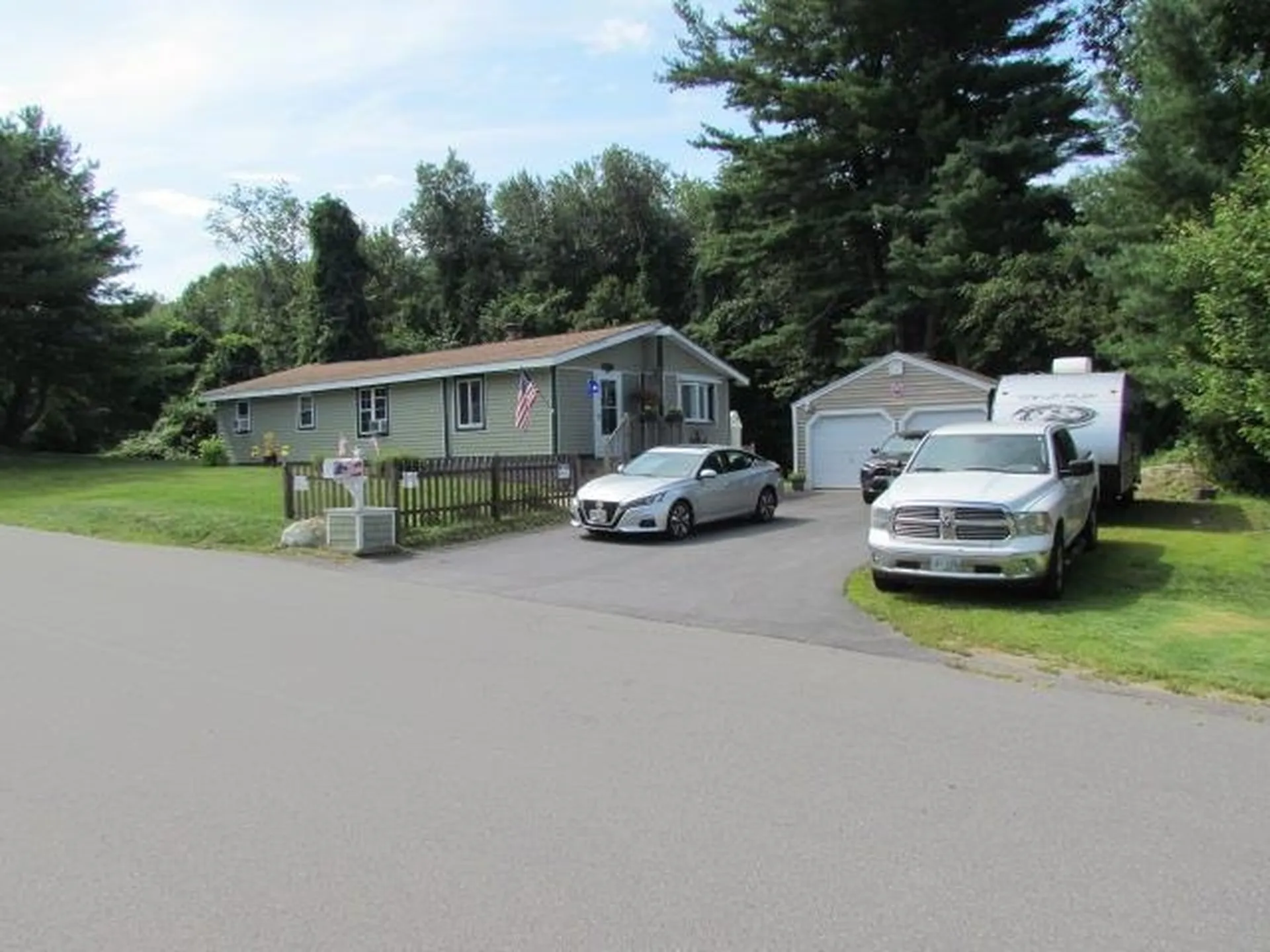 87 Fordway Extension Derry NH 03038