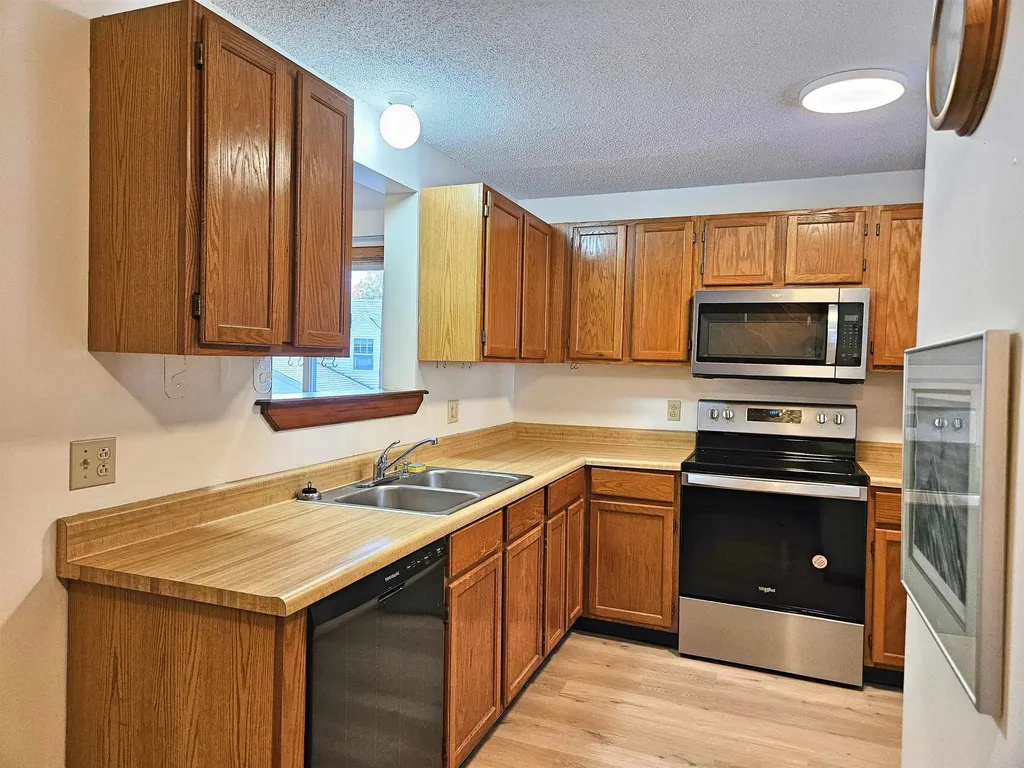 153 Pollard Road Lincoln NH 03251