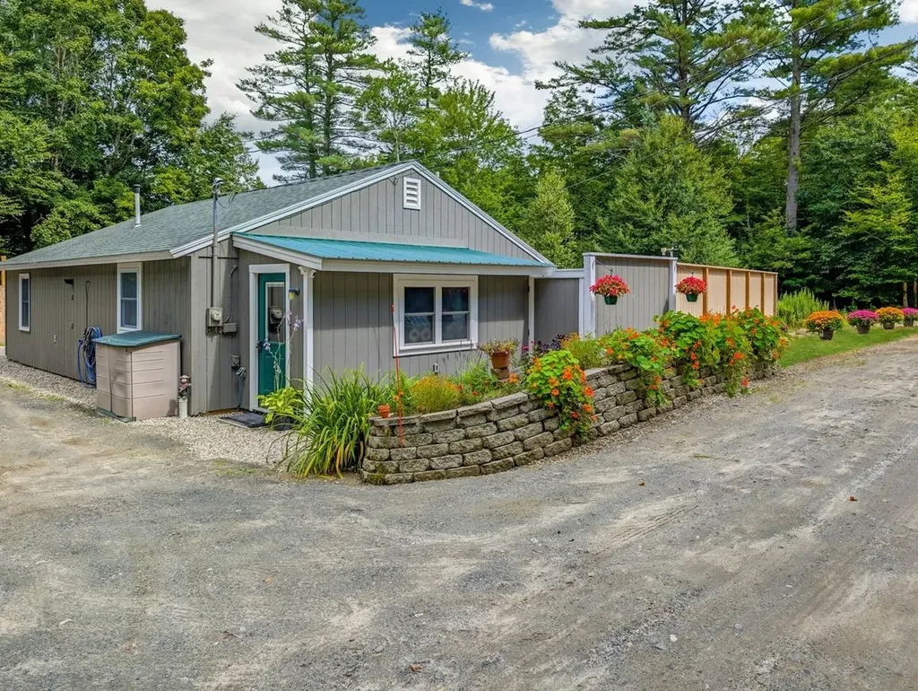 1024 Miller Pond Road Grantham NH 03753