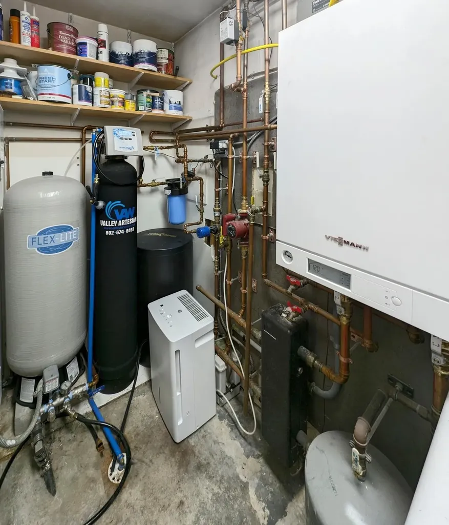 1024 Miller Pond Road Grantham NH 03753