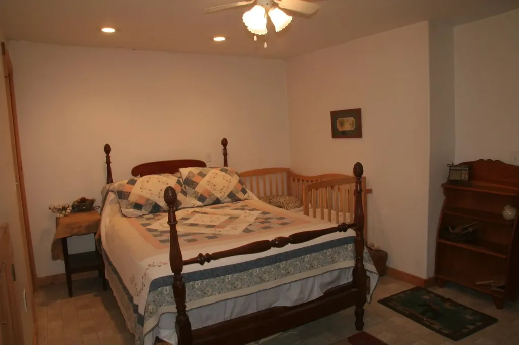 659 Lynburke Road Lyndon VT 05851